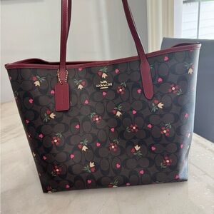Coach Black and Red Heart Pattern Tote